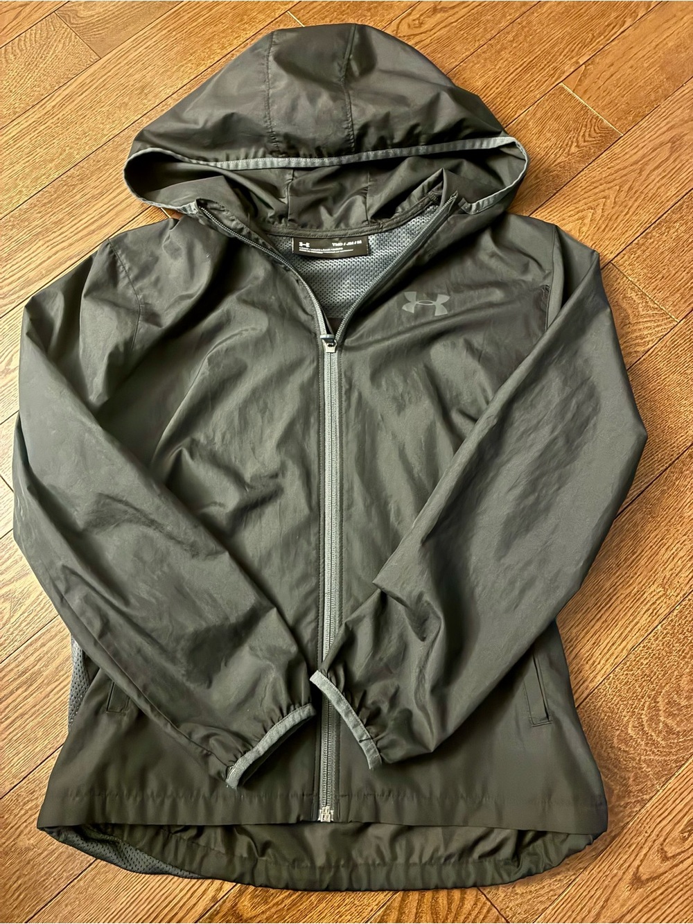 Kids Medium Under Armour Rain Jacket
